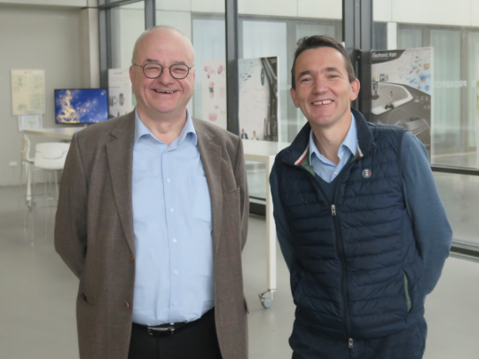 Bruno Fontaine, président de la CCI Grand Hainaut et de Rubika, et Stéphane André, directeur du groupement
